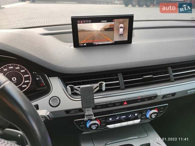 Белый Ауди Ку 7, объемом двигателя 2 л и пробегом 96 тыс. км за 44000 $, фото 7 на Automoto.ua