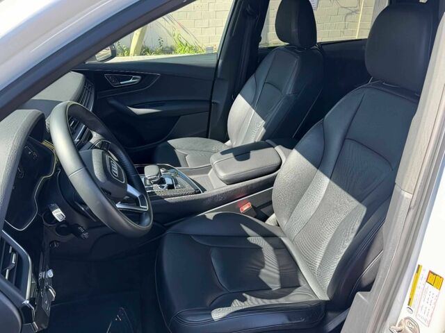 Ауді Ку 7 2018 у Львові на Automoto.ua Білий Ауді Ку 7, об'ємом двигуна 3 л та пробігом 32 тис. км за 14900 $, фото 8 на Automoto.ua