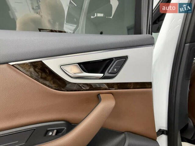 Белый Ауди Ку 7, объемом двигателя 2 л и пробегом 136 тыс. км за 25999 $, фото 39 на Automoto.ua