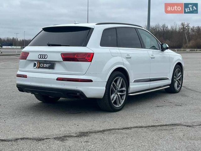 Белый Ауди Ку 7, объемом двигателя 3 л и пробегом 105 тыс. км за 31990 $, фото 3 на Automoto.ua