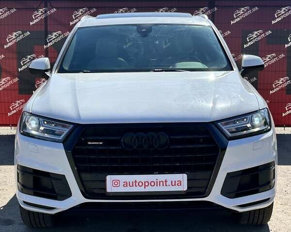 Белый Ауди Ку 7, объемом двигателя 2 л и пробегом 128 тыс. км за 27700 $, фото 1 на Automoto.ua