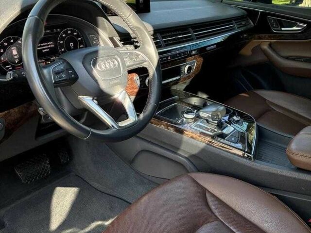 Ауді Ку 7 2018 у Києві на Automoto.ua Білий Ауді Ку 7, об'ємом двигуна 3 л та пробігом 193 тис. км за 18700 $, фото 7 на Automoto.ua