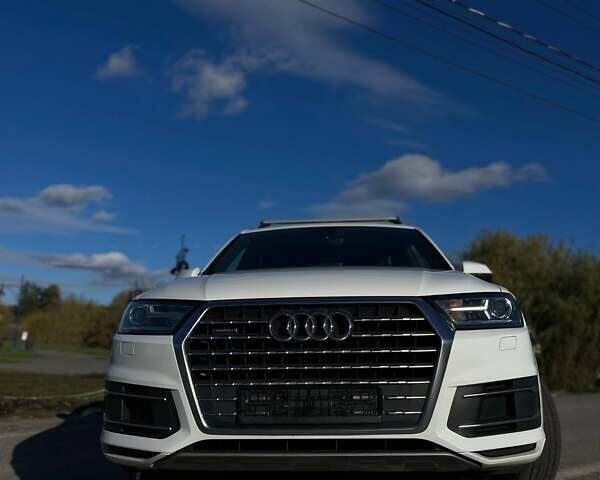 Білий Ауді Ку 7, об'ємом двигуна 1.98 л та пробігом 103 тис. км за 27800 $, фото 11 на Automoto.ua