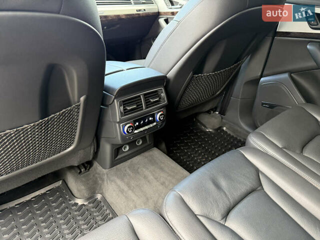 Білий Ауді Ку 7, об'ємом двигуна 3 л та пробігом 105 тис. км за 32500 $, фото 35 на Automoto.ua