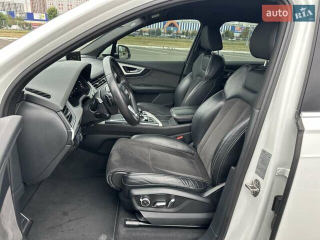 Білий Ауді Ку 7, об'ємом двигуна 2.97 л та пробігом 145 тис. км за 39555 $, фото 15 на Automoto.ua