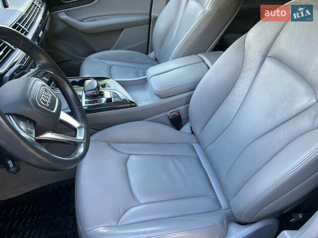 Білий Ауді Ку 7, об'ємом двигуна 3 л та пробігом 104 тис. км за 28500 $, фото 56 на Automoto.ua