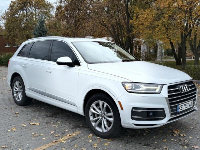 Ауді Ку 7 2018 у Кам'янське (Дніпродзержинськ) на Automoto.ua Білий Ауді Ку 7, об'ємом двигуна 3 л та пробігом 85 тис. км за 27900 $, фото 5 на Automoto.ua