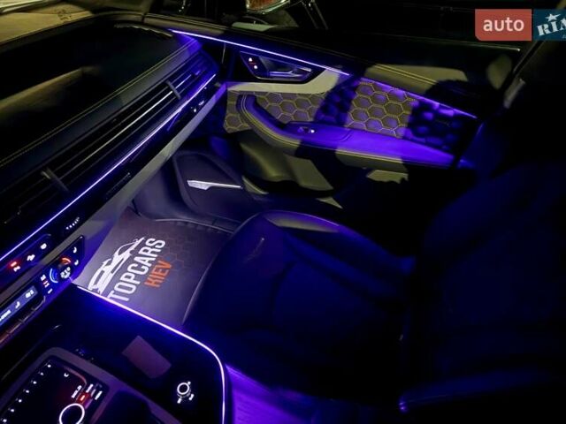 Белый Ауди Ку 7, объемом двигателя 3 л и пробегом 100 тыс. км за 38800 $, фото 97 на Automoto.ua