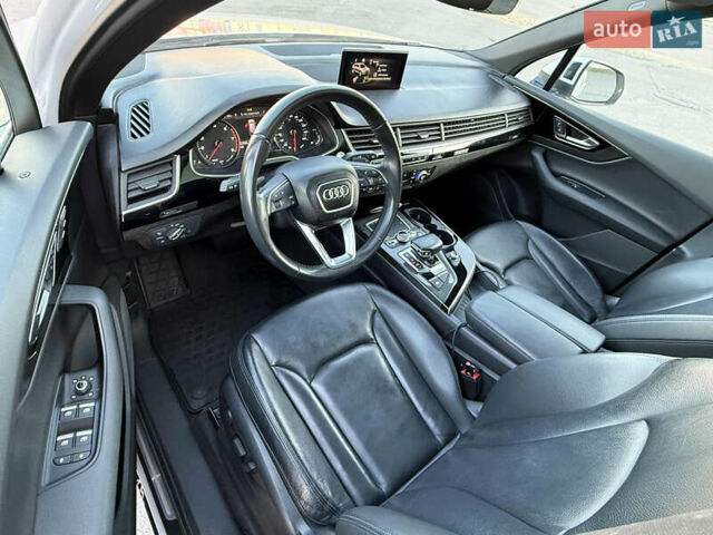 Білий Ауді Ку 7, об'ємом двигуна 3 л та пробігом 155 тис. км за 34000 $, фото 5 на Automoto.ua
