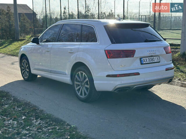 Білий Ауді Ку 7, об'ємом двигуна 2 л та пробігом 106 тис. км за 29500 $, фото 6 на Automoto.ua