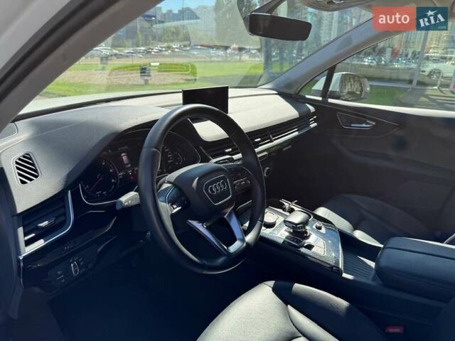 Белый Ауди Ку 7, объемом двигателя 3 л и пробегом 114 тыс. км за 41000 $, фото 28 на Automoto.ua
