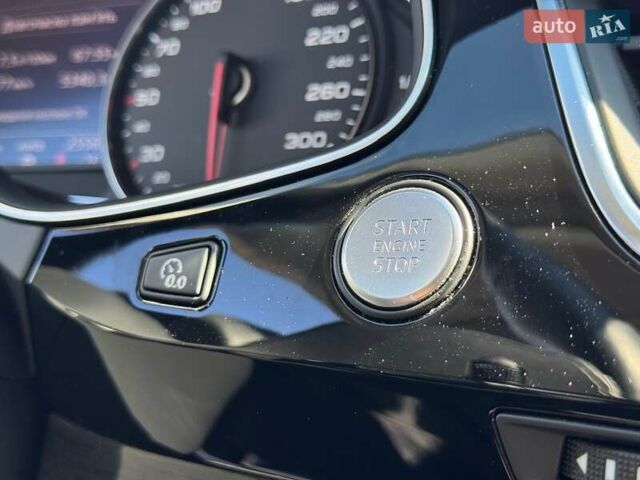 Белый Ауди Ку 7, объемом двигателя 3 л и пробегом 114 тыс. км за 41000 $, фото 38 на Automoto.ua