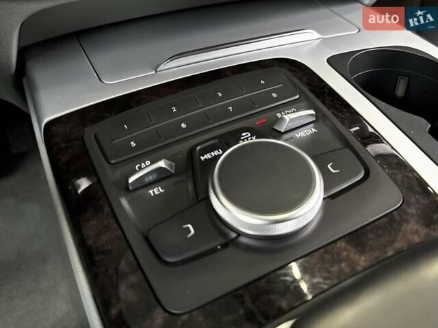 Белый Ауди Ку 7, объемом двигателя 1.98 л и пробегом 102 тыс. км за 29900 $, фото 39 на Automoto.ua