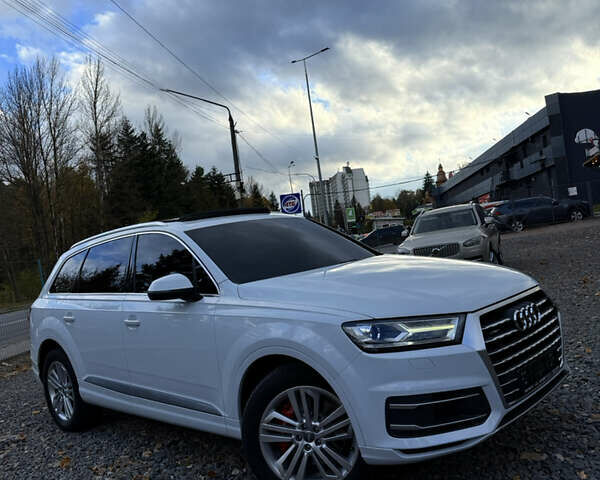Ауді Ку 7 2018 у Трускавце на Automoto.ua Білий Ауді Ку 7, об'ємом двигуна 2 л та пробігом 136 тис. км за 29599 $, фото 62 на Automoto.ua