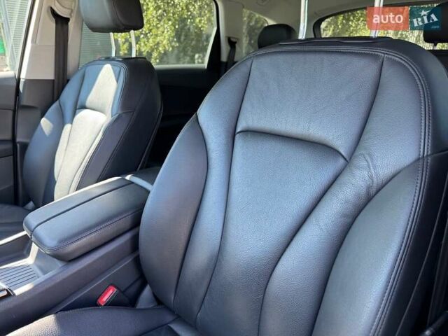 Белый Ауди Ку 7, объемом двигателя 3 л и пробегом 114 тыс. км за 41000 $, фото 27 на Automoto.ua