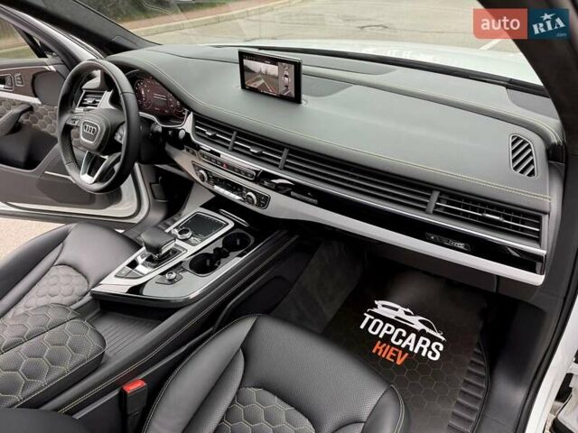 Белый Ауди Ку 7, объемом двигателя 3 л и пробегом 100 тыс. км за 38800 $, фото 37 на Automoto.ua