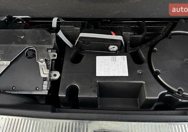 Ауди Ку 7 2018 в Тернополе на Automoto.ua Белый Ауди Ку 7, объемом двигателя 3 л и пробегом 151 тыс. км за 40900 $, фото 24 на Automoto.ua