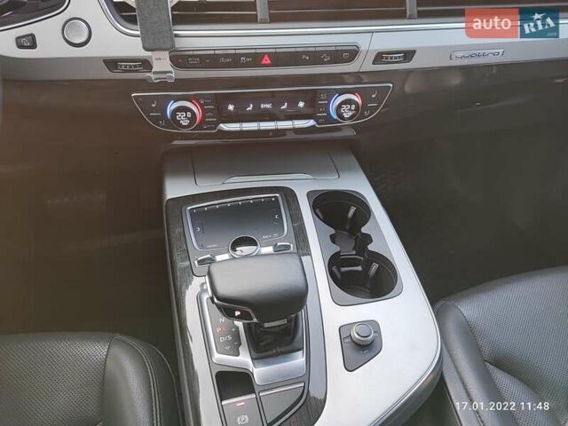 Белый Ауди Ку 7, объемом двигателя 2 л и пробегом 96 тыс. км за 44000 $, фото 29 на Automoto.ua