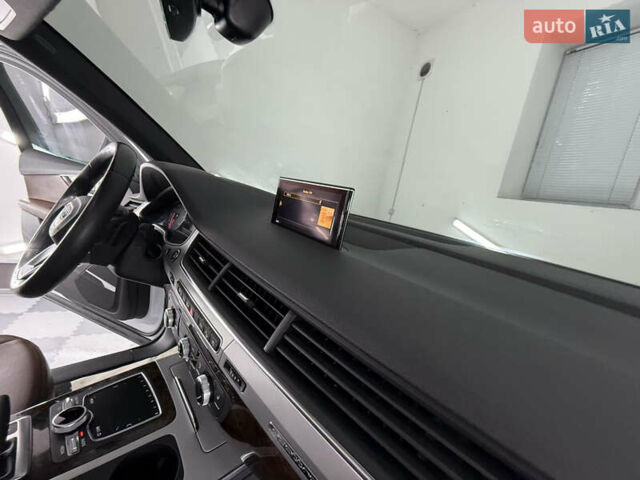 Белый Ауди Ку 7, объемом двигателя 2 л и пробегом 136 тыс. км за 25999 $, фото 74 на Automoto.ua