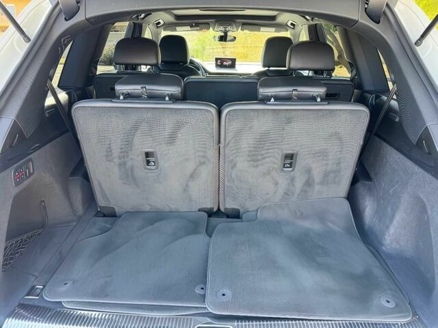 Ауді Ку 7 2018 у Львові на Automoto.ua Білий Ауді Ку 7, об'ємом двигуна 3 л та пробігом 32 тис. км за 14900 $, фото 14 на Automoto.ua