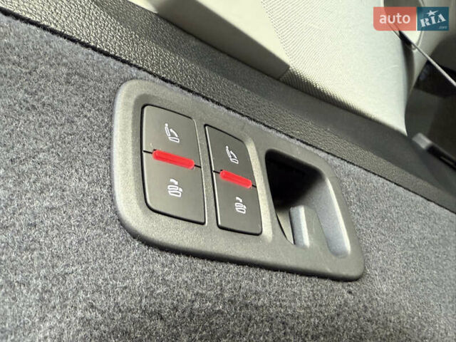 Білий Ауді Ку 7, об'ємом двигуна 3 л та пробігом 108 тис. км за 31900 $, фото 77 на Automoto.ua