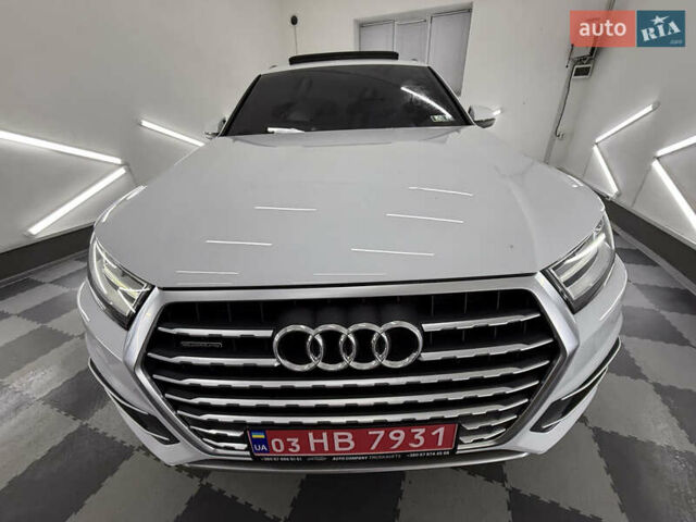 Білий Ауді Ку 7, об'ємом двигуна 2 л та пробігом 136 тис. км за 29599 $, фото 3 на Automoto.ua