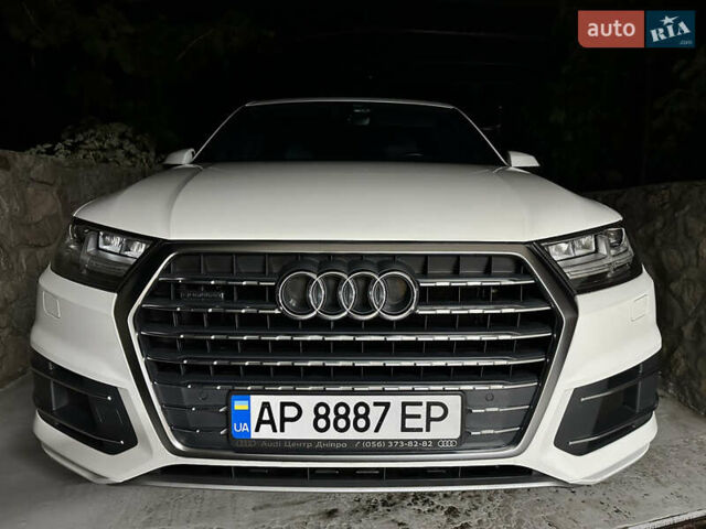 Білий Ауді Ку 7, об'ємом двигуна 2.97 л та пробігом 121 тис. км за 53700 $, фото 24 на Automoto.ua