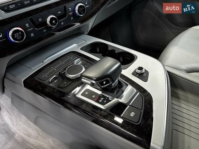 Белый Ауди Ку 7, объемом двигателя 1.98 л и пробегом 102 тыс. км за 29900 $, фото 40 на Automoto.ua