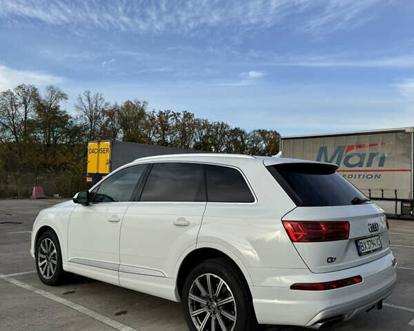 Белый Ауди Ку 7, объемом двигателя 3 л и пробегом 192 тыс. км за 28000 $, фото 3 на Automoto.ua