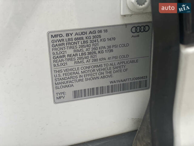 Белый Ауди Ку 7, объемом двигателя 3 л и пробегом 112 тыс. км за 35000 $, фото 34 на Automoto.ua