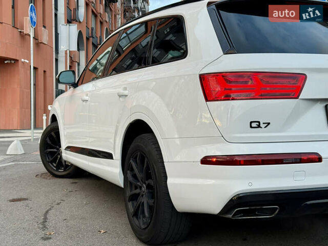 Білий Ауді Ку 7, об'ємом двигуна 3 л та пробігом 99 тис. км за 31800 $, фото 6 на Automoto.ua