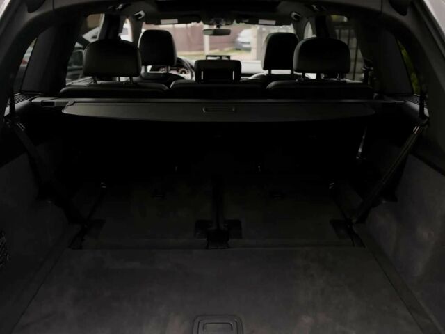 Белый Ауди Ку 7, объемом двигателя 3 л и пробегом 77 тыс. км за 23600 $, фото 22 на Automoto.ua