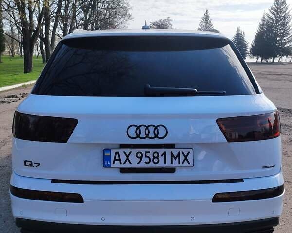 Білий Ауді Ку 7, об'ємом двигуна 3 л та пробігом 99 тис. км за 46300 $, фото 3 на Automoto.ua