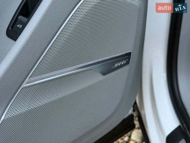 Белый Ауди Ку 7, объемом двигателя 3 л и пробегом 160 тыс. км за 21000 $, фото 14 на Automoto.ua