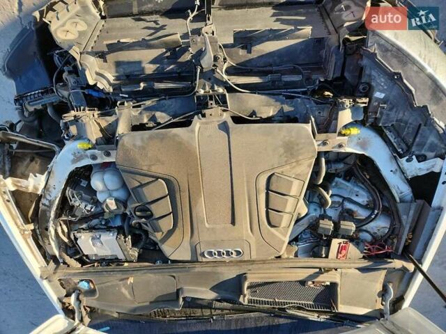 Ауди Ку 7 2019 в Львове на Automoto.ua Белый Ауди Ку 7, объемом двигателя 3 л и пробегом 44 тыс. км за 9000 $, фото 11 на Automoto.ua