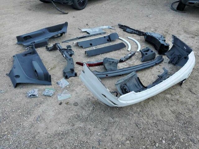 Белый Ауди Ку 7, объемом двигателя 3 л и пробегом 62 тыс. км за 8900 $, фото 12 на Automoto.ua