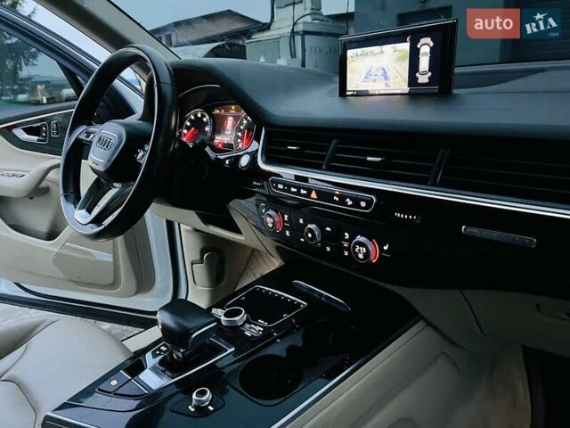 Білий Ауді Ку 7, об'ємом двигуна 3 л та пробігом 210 тис. км за 19999 $, фото 20 на Automoto.ua