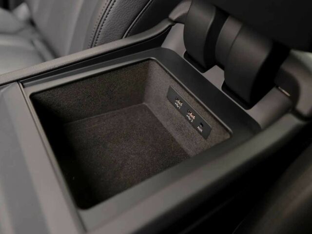 Белый Ауди Ку 7, объемом двигателя 3 л и пробегом 77 тыс. км за 23600 $, фото 21 на Automoto.ua