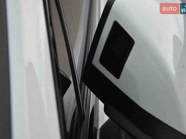 Белый Ауди Ку 7, объемом двигателя 3 л и пробегом 169 тыс. км за 29950 $, фото 25 на Automoto.ua