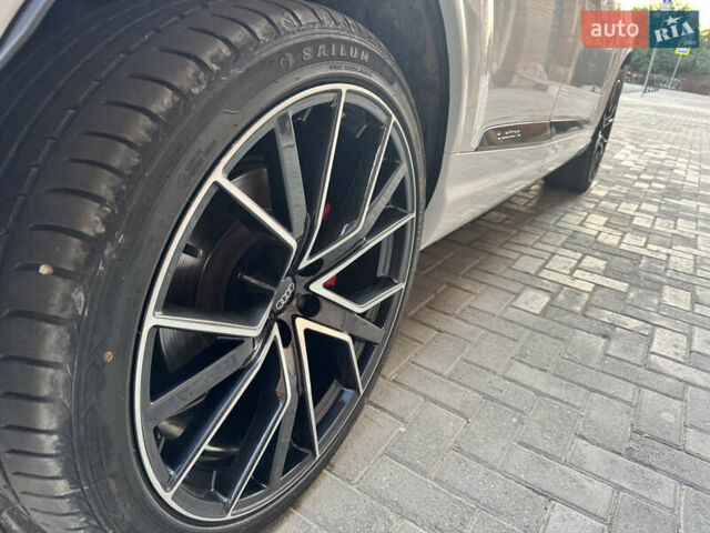 Белый Ауди Ку 7, объемом двигателя 3 л и пробегом 79 тыс. км за 41000 $, фото 10 на Automoto.ua