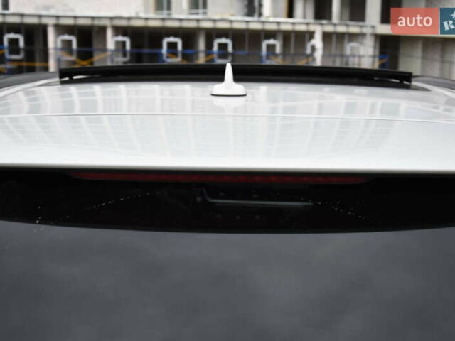 Белый Ауди Ку 7, объемом двигателя 3 л и пробегом 169 тыс. км за 29950 $, фото 21 на Automoto.ua