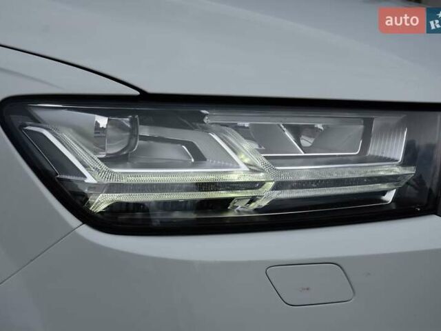 Белый Ауди Ку 7, объемом двигателя 3 л и пробегом 169 тыс. км за 29950 $, фото 24 на Automoto.ua