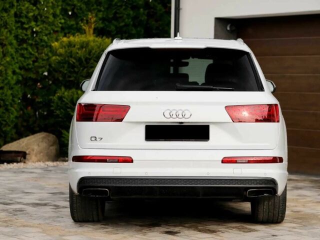 Белый Ауди Ку 7, объемом двигателя 3 л и пробегом 77 тыс. км за 23600 $, фото 7 на Automoto.ua