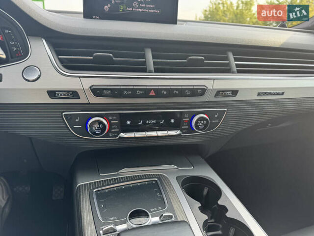 Белый Ауди Ку 7, объемом двигателя 3 л и пробегом 79 тыс. км за 41000 $, фото 17 на Automoto.ua