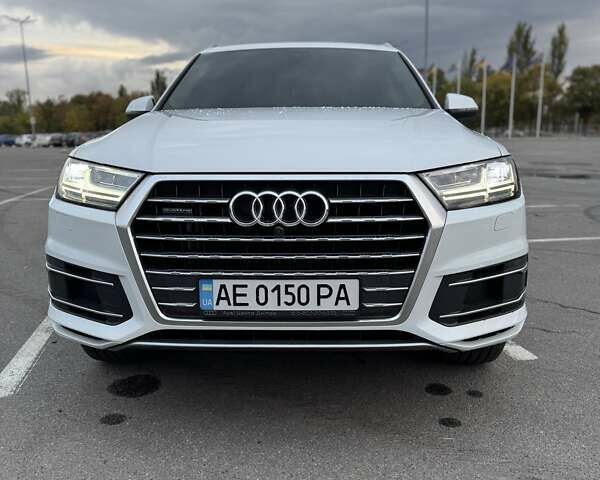 Белый Ауди Ку 7, объемом двигателя 1.98 л и пробегом 79 тыс. км за 33850 $, фото 11 на Automoto.ua