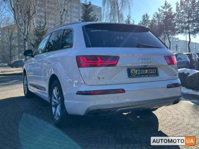 Белый Ауди Ку 7, объемом двигателя 3 л и пробегом 157 тыс. км за 35700 $, фото 4 на Automoto.ua