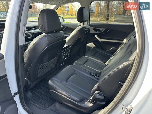 Білий Ауді Ку 7, об'ємом двигуна 3 л та пробігом 58 тис. км за 37500 $, фото 30 на Automoto.ua