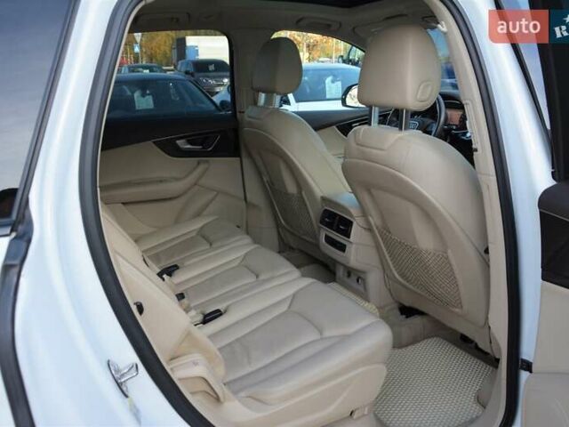 Білий Ауді Ку 7, об'ємом двигуна 3 л та пробігом 99 тис. км за 34999 $, фото 53 на Automoto.ua