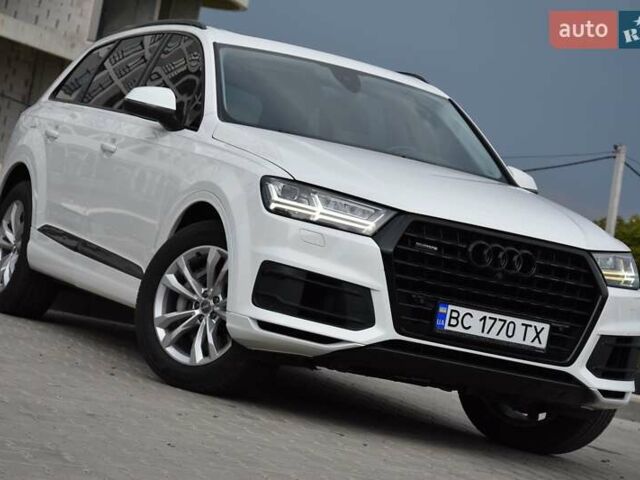 Белый Ауди Ку 7, объемом двигателя 3 л и пробегом 169 тыс. км за 29950 $, фото 5 на Automoto.ua