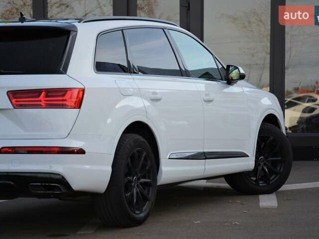 Білий Ауді Ку 7, об'ємом двигуна 3 л та пробігом 99 тис. км за 34999 $, фото 12 на Automoto.ua